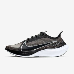Women's Nike Zoom Gravity Running Shoes, Black/Met Silver sz 6.5 NEW